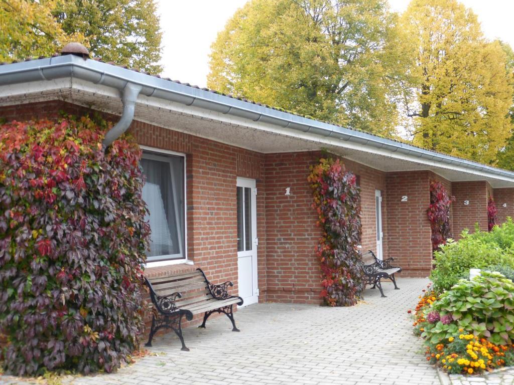 Hotel Am Schlosspark Mallin Zewnętrze zdjęcie
